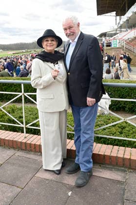 Dagmar Frederic with husband Klaus Lenk at the grand opening of the 2026 season at Hoppegarten racecourse Berlin, 05 04 2026 Foto:xM.xWehnertx xFuturexImagex hoppegarten_6416