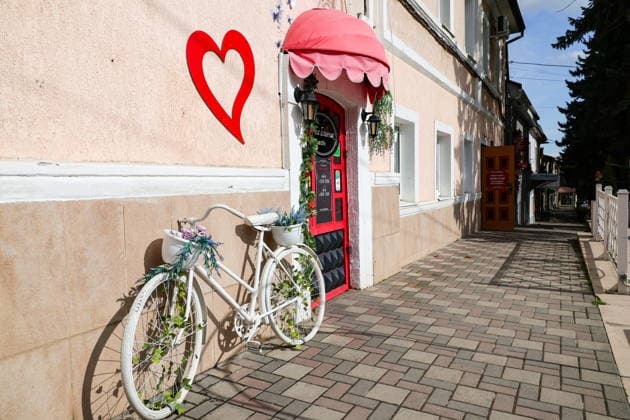 RUSSIA, STAVROPOL REGION - MARCH 31, 2026: A view of a cafe in Pyatigorsk. Danil Kiselev TASS  90970272