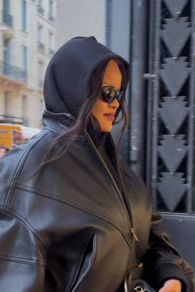 Entertainment Bilder des Tages #2 Rihanna went shopping at Galeries Lafayette in Paris on April 6, 2026 Rihanna went shopping at Galeries Lafayette in Paris on April 6, 2026 Paris France  Copyright: xAgencex xBestimagexAgencex xBestimagex