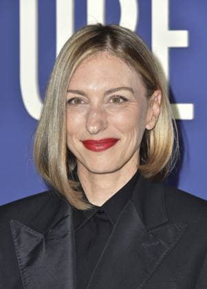 Jennifer Ames at arrivals for THE MINIATURE WIFE Series Premiere on Peacock, Directors Guild of America DGA Theater Complex, Los Angeles, CA, April 06, 2026. Photo By: Elizabeth Goodenough Everett Collection THE MINIATURE WIFE Series Premiere on Peacock PUBLICATIONXNOTxINxCANxCHNxFRAxITAxJPNxNORxPOLxRUSxESPxUKxUSA