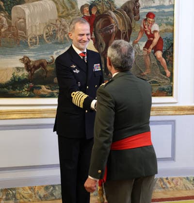 The King receives major generals and vice admirals King Felipe VI receives in audience a group of major generals and vice admirals, at the Royal Palace of El Pardo, on April 7, 2026, in Madrid Spain The audience is part of the recognition of the general officers who are taking on new responsibilities at the head of operational and support structures of the Armed Forces 07 APRIL 2026 Marta Ferná Madrid Madrid Madrid Spain  Copyright: xMartaxFernandezx 7419719