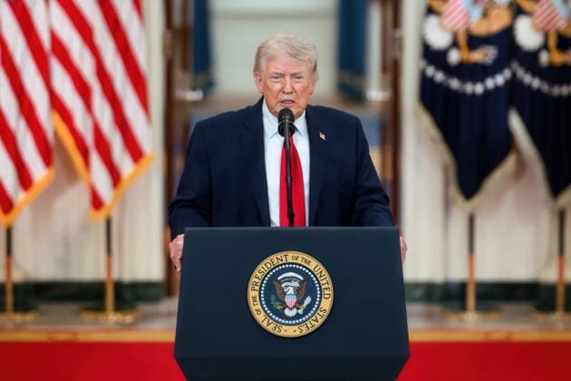 April 7, 2026, Washington, Dc, United States of America: U.S President Donald Trump, delivers an address to the nation on the Iran War from the Cross Hall of the White House, April 1, 2026 in Washington, D.C. Washington United States of America - ZUMAp138 20260407_zaa_p138_038 Copyright: xDanielxTorok WhitexHousex