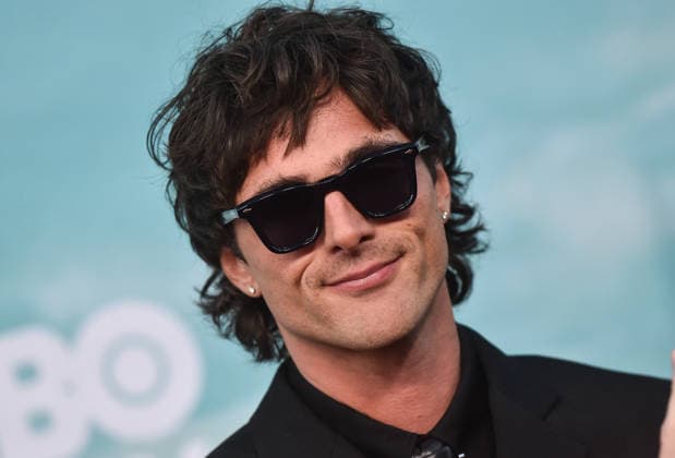 ˜Euphoria™ S3 Los Angeles Premiere Jacob Elordi arriving to the season 3 Euphoria? Los Angeles premiere held at the TCL Chinese Theatre on April 07, 2026 in Hollywood, CA. Hollywood TCL Chinese Theatre California USA Copyright: xLISAxOConnorx xAFF-USA.comx