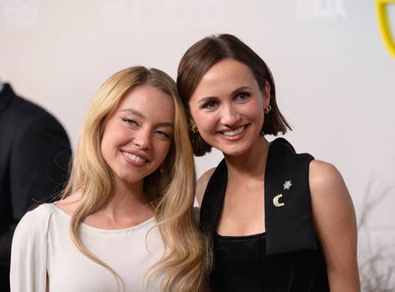 Euphoria Premiere - Los Angeles, USA LOS ANGELES, USA. April 07, 2026: Sydney Sweeney & Maude Apatow at the premiere for Euphoria at the Chinese Theatre. Los Angeles CA USA  Copyright: xPaulxSmith Featureflashx