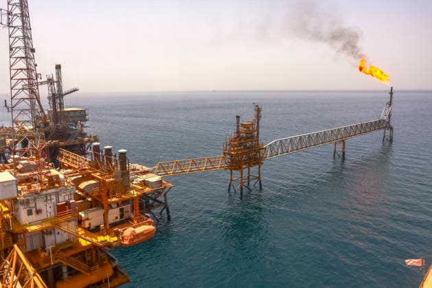 Iran Kharg Island Oil Terminal An aerial view of a platform in the Abuzar Oil Field near the Kharg Island oil terminal in Iran™s Persian Gulf, on May 18, 2009. Kharg Island is Iran™s main crude export hub and handles around 90 percent of the country™s oil shipments to world markets. Kharg Island Bushehr Iran Copyright: xBabakxBordbarx