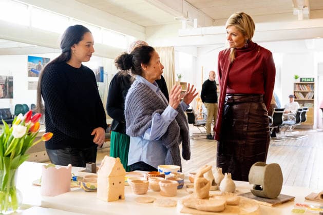 Queen Maxima visits the Amsterdam North community center. Amsterdam, the Netherlands. 08 Apr 2026 Queen Maxima visits De Bol community center. This community center receives support from the Oranjefonds, of which the queen is patroness of. Amsterdam The Netherlands  Copyright: xMischaxSchoemakerx