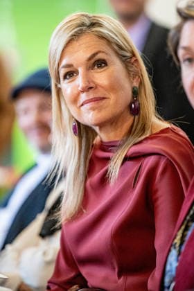 Queen Maxima visits the Amsterdam North community center. Amsterdam, the Netherlands. 08 Apr 2026 Queen Maxima visits De Bol community center. This community center receives support from the Oranjefonds, of which the queen is patroness of. Amsterdam The Netherlands  Copyright: xMischaxSchoemakerx