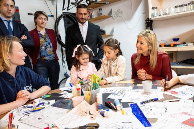 Queen Maxima visits the Amsterdam North community center. Amsterdam, the Netherlands. 08 Apr 2026 Queen Maxima visits De Bol community center. This community center receives support from the Oranjefonds, of which the queen is patroness of. Amsterdam The Netherlands  Copyright: xMischaxSchoemakerx