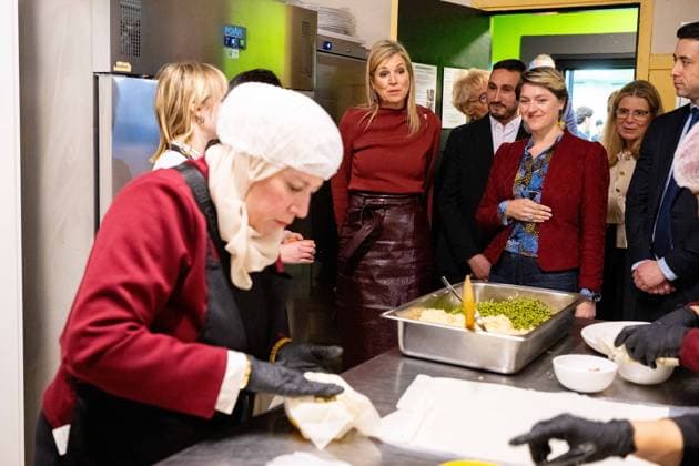 Queen Maxima visits the Amsterdam North community center. Amsterdam, the Netherlands. 08 Apr 2026 Queen Maxima visits De Bol community center. This community center receives support from the Oranjefonds, of which the queen is patroness of. Amsterdam The Netherlands  Copyright: xMischaxSchoemakerx