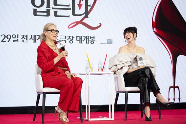 Meryl Streep and Anne Hathaway, Apr 8, 2026 : Actresses Meryl Streep (L) and Anne Hathaway at a press conference for the comedy drama film The Devil Wears Prada 2 in Seoul, South Korea.  aflo_326274391