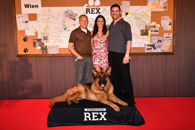 Maximilian Brueckner, Doris Golpashin, Rex and Ferdinand Seebacher at the Commissioner Rex SAT1 premiere on 8 04 2026 in the Astor Film Lounge at the ARRI cinema in Munich Premiere in Munich Commissioner Rex barks again on Sat 1 TV