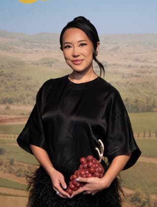 Ashley Yi arrives on the red carpet at the premiere of You, Me & Tuscany at Jazz at Lincoln Center on Wednesday, April 8, 2026 in New York City.  NYP20260408506 SERENAxXUxNING