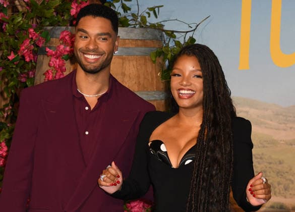 NEW YORK, NY- APRIL 8: RegÃ -Jean Page and Halle Bailey at the Universal Pictures premiere of You, Me & Tuscany at Jazz at Lincoln Center in New York City on April 8, 2026. Copyright: xmpi099 MediaPunchx