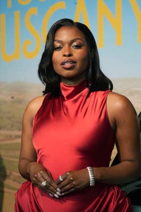 April 8, 2026, New York, New York, USA: AZIZA SCOTT attends the You, Me & Tuscany New York Premiere at Jazz at Lincoln Center in New York. New York USA - ZUMAms4_ 20260408_faf_ms4_006 Copyright: xSoniaxMoskowitzxGordonx