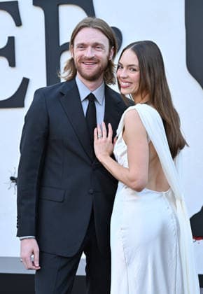 ˜Beef™ season 2 World Premiere Finneas O Connell and Claudia Sulewski arriving to ˜Beef™ season 2 World Premiere at Egyptian Theatre on April 08, 2026 in Hollywood, CA. Hollywood Egyptian Theatre California USA Copyright: xLISAxOConnor AFF-USA.comx