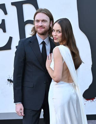 ˜Beef™ season 2 World Premiere Finneas O Connell and Claudia Sulewski arriving to ˜Beef™ season 2 World Premiere at Egyptian Theatre on April 08, 2026 in Hollywood, CA. Hollywood Egyptian Theatre California USA Copyright: xLISAxOConnor AFF-USA.comx