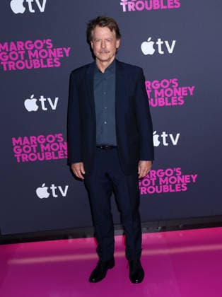 Apple s Margo s Got Money Troubles New York Premiere Greg Kinnear attending Apple s Margo s Got Money Troubles New York Premiere held the Regal Union Square on April 8, 2026 in New York City, NY New York City Regal Union Square NY USA Copyright: xStevenxBergman AFF-USA.COMx