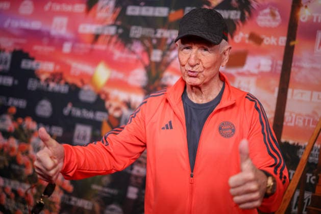 Frederic Prinz von Anhalt steht auf dem roten Teppich vor der Kino-Preview von Kampf der RealityAllstars. *** Frederic Prinz von Anhalt stands on the red carpet before the cinema preview of Kampf der RealityAllstars