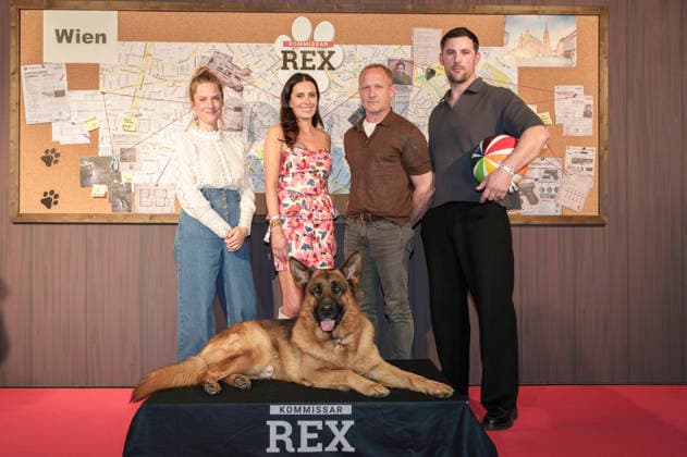 Marie Burchard, Doris Golpashin, Maximilian Brückner and Ferdinand Seebacher with Rex at the premiere of the first of six feature-length episodes of the SAT 1 series Kommissar Rex in the Astor Film Lounge at the Arri Kino Munich, 08 04 2026 Foto:xN.xKolinzx xFuturexImagex rex_6403