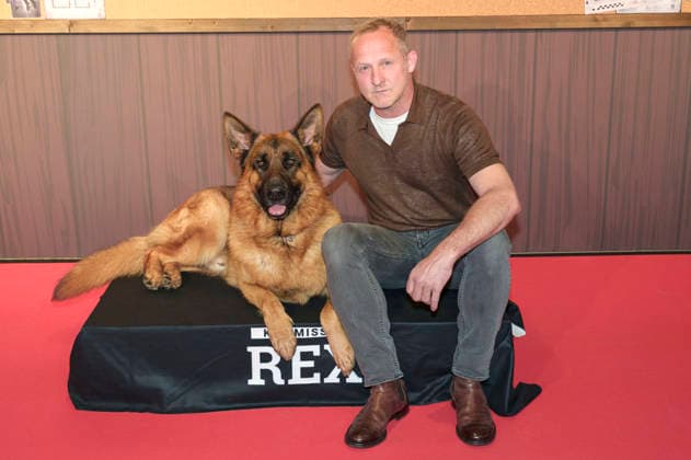 Maximilian Brückner with Rex at the premiere of the first of six feature-length episodes of the SAT 1 series Kommissar Rex in the Astor Film Lounge at the Arri cinema in Munich, 08 04 2026 Foto:xN.xKolinzx xFuturexImagex rex_6410