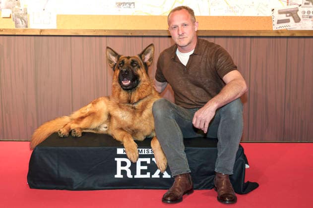 Maximilian Brückner with Rex at the premiere of the first of six feature-length episodes of the SAT 1 series Kommissar Rex in the Astor Film Lounge at the Arri cinema in Munich, 08 04 2026 Foto:xN.xKolinzx xFuturexImagex rex_6411