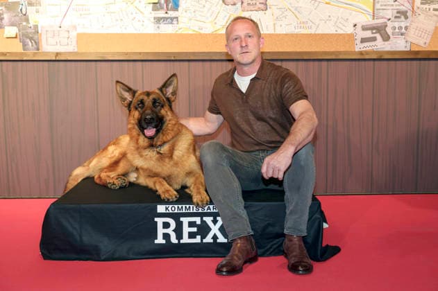 Maximilian Brückner with Rex at the premiere of the first of six feature-length episodes of the SAT 1 series Kommissar Rex in the Astor Film Lounge at the Arri cinema in Munich, 08 04 2026 Foto:xN.xKolinzx xFuturexImagex rex_6412