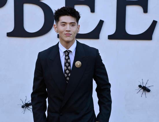 Cast member Matthew Kim attends Netflix s dark comedy TV series Beef at the Egyptian Theatre in the Hollywood section of Los Angeles on Wednesday, April 8, 2026. Storyline: Road rage ensues after a parking-lot incident, resulting in a bitter feud between the two antagonists. The vendetta between them and the lengths they ll go to in order to wreak revenge on each other spirals out of control, jeopardizing everything and everyone in their lives.  8LAP2026040952 JIMxRUYMEN