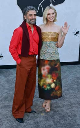 Cast members Oscar Isaac and Carey Mulligan (R) attend Netflix s dark comedy TV series Beef at the Egyptian Theatre in the Hollywood section of Los Angeles on Wednesday, April 8, 2026. Storyline: Road rage ensues after a parking-lot incident, resulting in a bitter feud between the two antagonists. The vendetta between them and the lengths they ll go to in order to wreak revenge on each other spirals out of control, jeopardizing everything and everyone in their lives.  LAP2026040811 JIMxRUYMEN