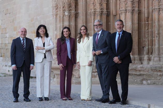 Queen Letizia meets with the Associació de Dones Empresàries Queen Letizia, accompanied by the president of the Association, Laia Rogel 3d , the Minister of Equality, Ana Redondo 2i , the delegate of the Government in Catalonia, Carlos Prieto i , the mayor of Lleida, Felix Larrosa 2d , and the Minister of Enterprise, Miquel Sàmper d , meets with the Associació de Dones Empresàries de Lleida, a 9 de abril de 2026, en Lleida, Catalunya Espana The meeting, held in the Seu Vella de Lleida and behind closed doors, is part of the acts of the 20th anniversary of the association and precedes the delivery of the XVI Premis Ap Lleida, which recognize the leadership and career of businesswomen and professionals in the territory 09 APRIL 2026 Lleida,  Copyright: xDavidxZorrakinox 7425257