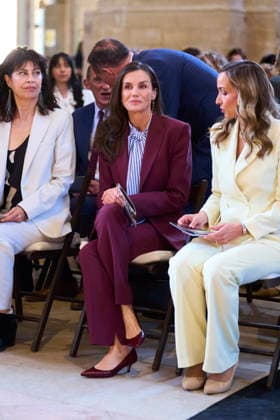 09-04-2026 Lleida Queen Letizia during a meeting with the Association of women entrepreneurs of Lleida (Association De Dones Empresaries De Lleida) and the presentation of the 16th Ap!lleida awards in Lleida. No Spain Â  Copyright: xPPEx
