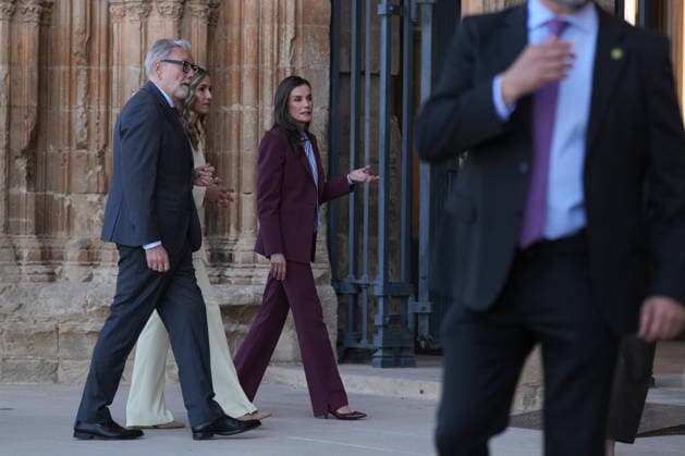 Queen Letizia meets with the Associació de Dones Empresàries Queen Letizia c meets with the Associació de Dones Empresàries de Lleida, on April 9, 2026, in Lleida, Catalonia Spain The meeting, held in the Seu Vella de Lleida and behind closed doors, is part of the events of the 20th anniversary of the association and precedes the presentation of the XVI Premis Ap Lleida, which recognize the leadership and trajectory of women entrepreneurs and professionals of the territory, is part of the events of the 20th anniversary of the association and precedes the delivery of the XVI Premis Ap Lleida, which recognizes the leadership and career of businesswomen and professionals in the territory 09 APRIL 2026 Lleida, Catalunya Lleida, Catalunya Spain  Copyright: xDavidxZorrakinox 7426347