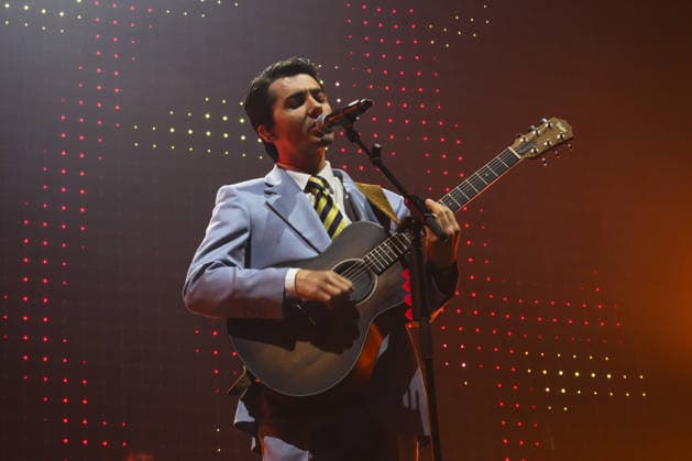 Music Concert - Fulminacci - Palazzacci Tour 2026 Fulminacci - stage name of Filippo Uttinacci - performs live during the concert of Palazzacci Tour 2026 on stage of Palazzo dello Sport on April 09, 2026 in Rome, Italy Rome Palazzo dello Sport Italy Copyright: xRobertoxBettacchix xLiveMediax LPM_2380986