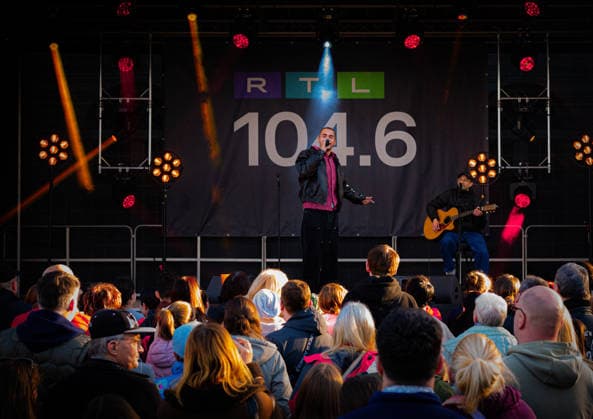 09 04 2026, xlkax, Entertainment, Stars for Free on Tour v l Boki from ClockClock during his performance at Stars for Free on Tour, presented by Eurowings, on April 09, 2026 in Oranienburg Oranienburg Daniel Lakomski