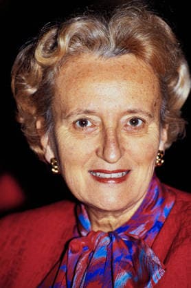 Bernadette Chirac, französische Politikerin, Ehefrau des späteren französischen Staatspräsidenten Jacques Chirac, Gründerin und Vorsitzende der Association le Pont Neuf, Portrait, circa 1990. Copyright: HartwigxValdmanis Nur redaktionelle Nutzung. Editorial usage only. VAL_7205005261