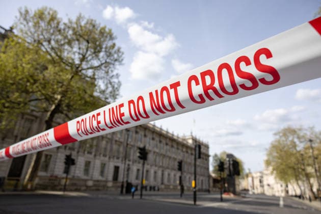 News Bilder des Tages Police cordon off Whitehall after a bomb threat in Westminster on 10 April 2026 Police cordon off Whitehall after a bomb threat in Westminster on 10 April 2026, Credit:Pete Speller Avalon UK, London  Copyright: xPetexSpellerx xAvalonx 1089987807