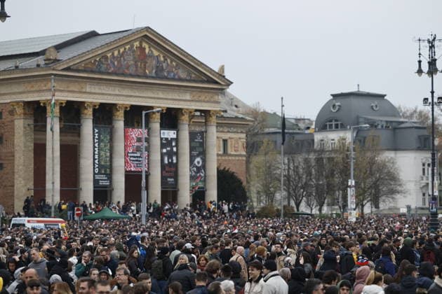 Protest concert held in Budapest ahead of Hungary elections BUDAPEST, HUNGARY - APRIL 10: Thousands of people, including many musicians and bands, gather at Heroes’ Square to attend a protest concert ahead of the critical general elections scheduled for April 12 in Budapest, Hungary on April 12, 2026. Participants expressed their opposition to the government of Prime Minister Viktor Orban during the event. Arpad Kurucz Anadolu Budapest Hungary. Editorial use only. Please get in touch for any other usage.  Copyright: x2026xAnadoluxArpadxKuruczx