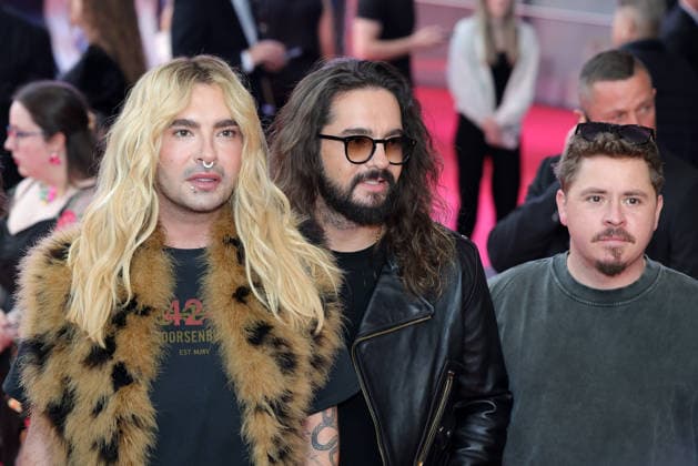 Radio Regenbogen Award 2026 Bill and Tom Kaulitz from Tokio Hotel on the red carpet Radio Regenbogen Award 2026 Presentation of the 26 Radio Regenbogen Awards on 10 04 2026 in the Europa Park Arena in Rust Baden Württemberg, Germany