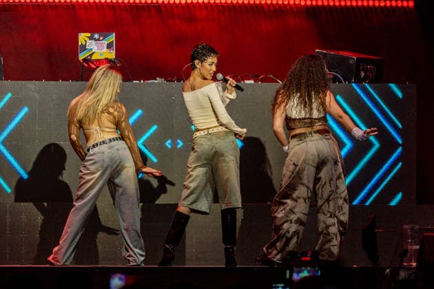 Festival Los40 Primavera Pop Madrid 2026 La Beba performs during the Festival Los40 Primavera Pop Madrid 2026, at the Movistar Arena, on the 10th of April 2026, in Madrid Spain The festival brings together some of the biggest names in pop and urban music of the moment in a macro-concert night to celebrate the 60th anniversary of LOS40 Thousands of attendees enjoy live the greatest hits that dominate the charts 10 APRIL 2026 MUSIC LOS40 PRIMAVERA POP CONCERT MUSIC MUSICIANS FAMOUS SINGERS CULTURE ENTERTAINMENT Madrid Madrid Spain  Copyright: xRicardoxRubiox 7429864