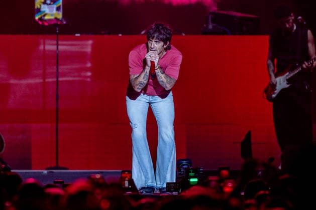 Festival Los40 Primavera Pop Madrid 2026 The singer Álvaro de Luna performs during the Festival Los40 Primavera Pop Madrid 2026, at the Movistar Arena, on the 10th of April 2026, in Madrid Spain The festival brings together some of the biggest names in pop and urban music of the moment in a macro-concert night on the occasion of the 60th anniversary of LOS40 Thousands of attendees enjoy live the greatest hits that dominate the charts 10 APRIL 2026 MUSIC LOS40 PRIMAVERA POP CONCERT MUSIC MUSICIANS FAMOUS SINGERS CULTURE ENTERTAINMENT Madrid Madrid Spain  Copyright: xRicardoxRubiox 7429871