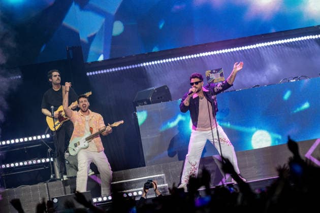 Festival Los40 Primavera Pop Madrid 2026 Bombai performs during the Festival Los40 Primavera Pop Madrid 2026, at the Movistar Arena, on the 10th of April 2026, in Madrid Spain The festival brings together some of the biggest names in pop and urban music of the moment in a macro-concert night to celebrate the 60th anniversary of LOS40 Thousands of people will enjoy live the greatest hits that are dominating the charts 10 APRIL 2026 MUSIC LOS40 PRIMAVERA POP CONCERT MUSIC MUSICIANS FAMOUS SINGERS CULTURE ENTERTAINMENT Madrid Madrid Spain  Copyright: xRicardoxRubiox 7430034