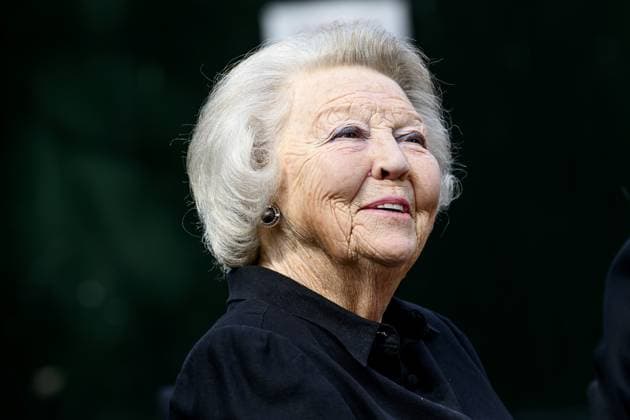 Entertainment Bilder des Tages #2 Zuidlaren, The Netherlands, 2026-04-11 13:11:24 ZUIDLAREN, 11-04-2026, De Wachter Mill. Princess Beatrix opens De Wachter Mill in Zuidlaren. The grain and oil mill is once again accessible to the public following renovation work. The mill is part of Museum De Wachter, where old crafts and steam-powered machines are displayed and brought to life. PHOTO: NLBeeld Patrick van Emst Credit: NL Beeld Patrick van Emst  Copyright: xx x