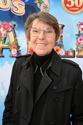 Presenter Bettina Böttinger comes to the Cologne premiere of Circus Roncalli