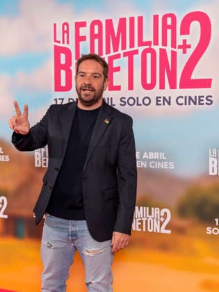 April 11, 2026, Madrid, Madrid, Spain: Director JOAQUIN MAZON attend Ã¢â‚¬ËœLA FAMILIA BENETON +2Ã¢â‚¬â ¢ Photocall at CINESA PROYECCIONES on april 11, 2026 in Madrid, Spain. Madrid Spain  - ZUMAc312 20260411_zsp_c312_180 Copyright: xOscarxManuelxSanchezx