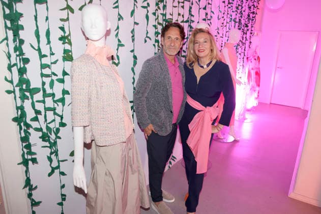Falk Willy Wild and Anja Gockel at the Anja Gockel Fashion Show Fresh for the senses in the Paris 44 showroom by Anja Gockel Berlin, 10 04 2026 Foto:xAgenturxWehnertx xduxVinagex xFuturexImagex gockel_6405
