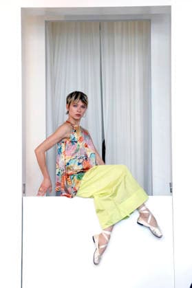 Anna Okuneva at the Anja Gockel Fashion Show Fresh for the senses in the Paris 44 showroom by Anja Gockel Berlin, 10 04 2026 Foto:xAgenturxWehnertx xduxVinagex xFuturexImagex gockel_6424