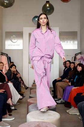 Lia Kemendi at the Anja Gockel Fashion Show Fresh for the senses in the Paris 44 showroom by Anja Gockel Berlin, 10 04 2026 Foto:xAgenturxWehnertx xduxVinagex xFuturexImagex gockel_6494
