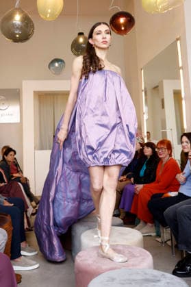 Lia Kemendi at the Anja Gockel Fashion Show Fresh for the senses in the Paris 44 showroom by Anja Gockel Berlin, 10 04 2026 Foto:xAgenturxWehnertx xduxVinagex xFuturexImagex gockel_6495