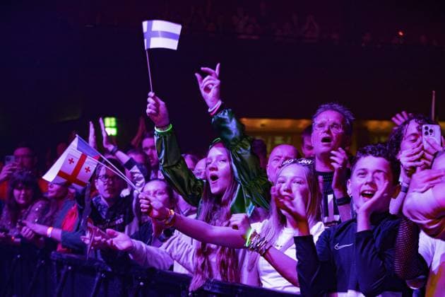 AMSTERDAM - Eurovision fans at AFAS Live during Eurovision in Concert. During the concert, various participants perform their entries for the Song Contest. ANP PAUL BERGEN netherlands out - belgium out  Copyright: xx x555570850x originalFilename: 555570850.jpg