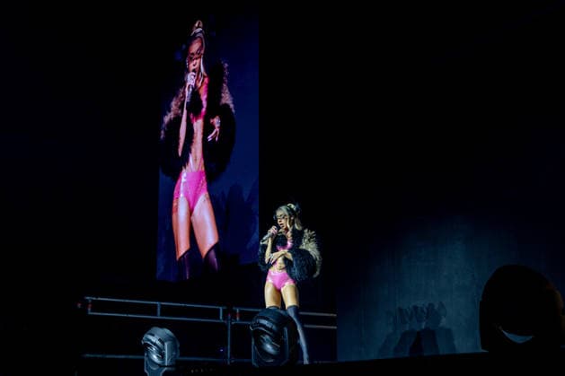Bad Gyal performs at the Movistar Arena The singer Bad Gyal during her concert at the Movistar Arena, on April 11, 2026, in Madrid Spain The Spanish artist, a reference of dancehall, reggaeton and trap, performs in her Tour 2026 the songs of her second studio album, which includes singles like Da me and Última noche 11 APRIL 2026 MUSIC CONCERT SINGER SINGER Madrid Madrid Madrid Spain  Copyright: xRicardoxRubiox 7432293