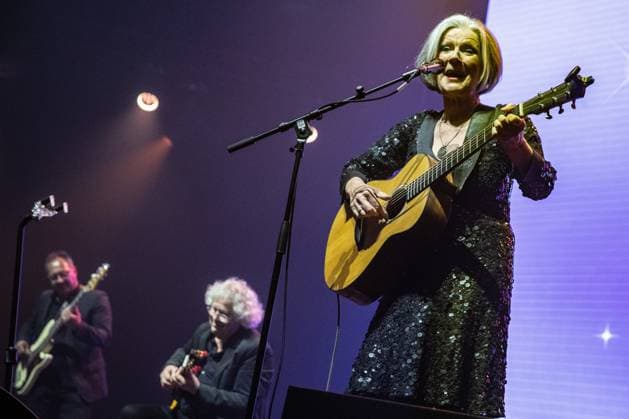 AMSTERDAM - Lenny Kuhr performs her iconic winning song De Troubadour for the last time at AFAS Live during Eurovision in Concert. During the concert, various participants perform their entries for the Song Contest. ANP PAUL BERGEN netherlands out - belgium out  Copyright: xx x555592169x originalFilename: 555592169.jpg